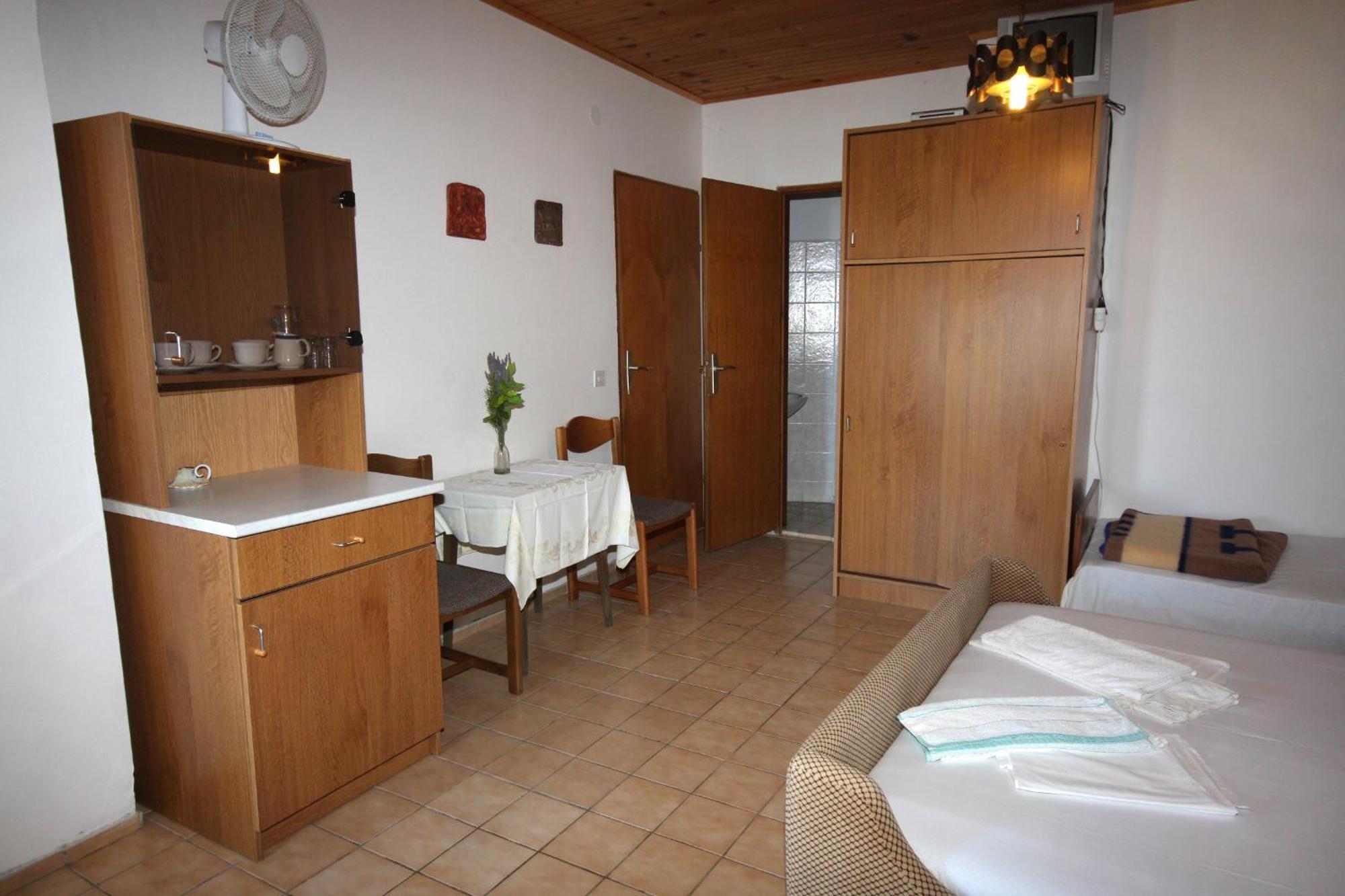 Apartments By The Sea Suha Punta, Rab - 5050 Kampor 部屋 写真
